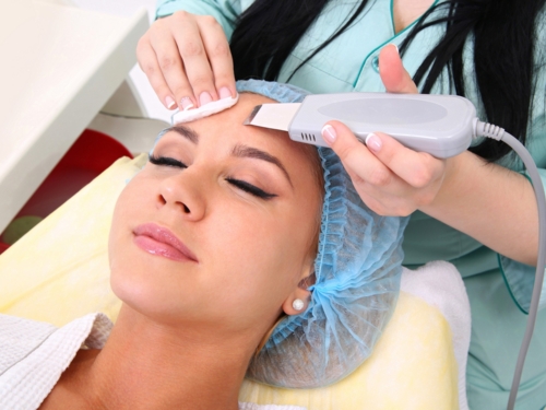 cosmetology_facial_treatment_cleansing_lifting_medical_beauty_skincare_123_60539170_xxl